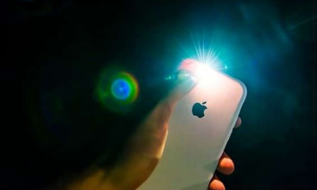 Harry Potter spell “Lumos” can be used to activate Android flashlights