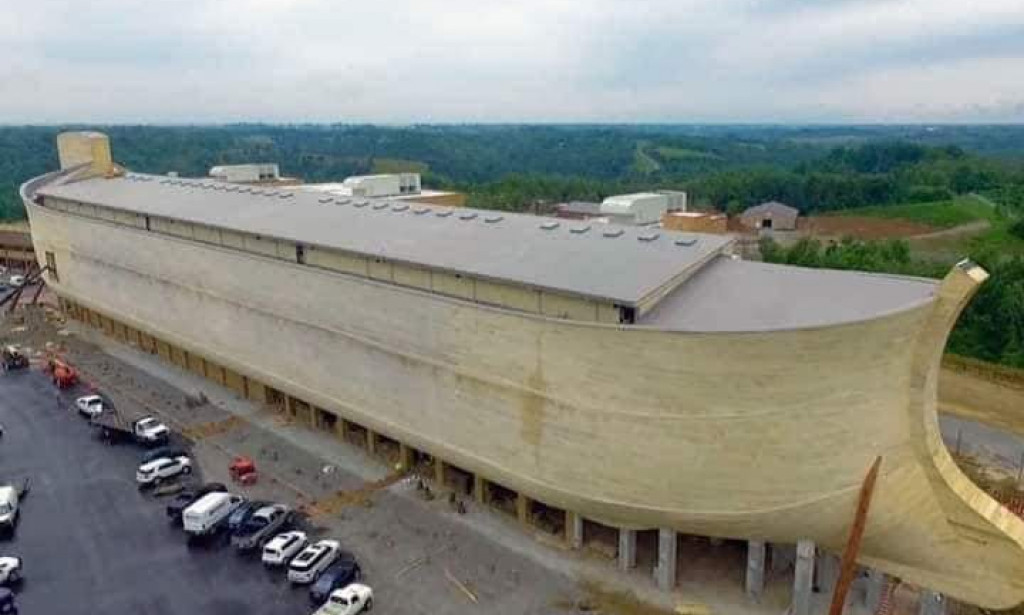 USA: Noah's Ark reproduced in real life in the city of Orlando, State of Kentucky