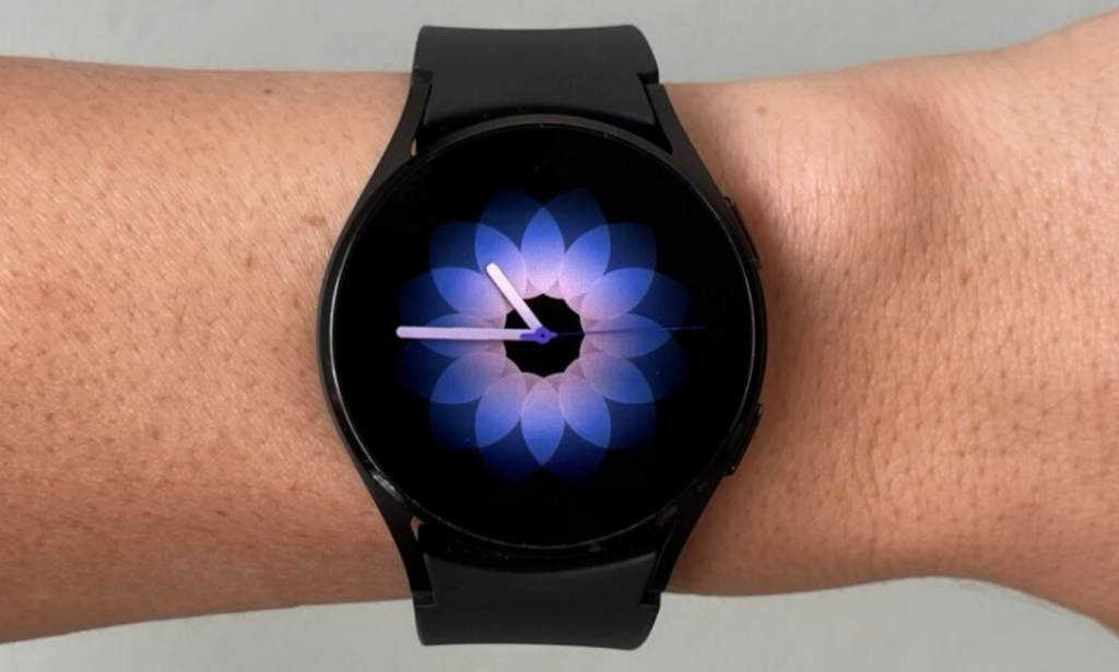 During the Samsung Discover sale, the Galaxy Watch 4 is on sale for a terrific price