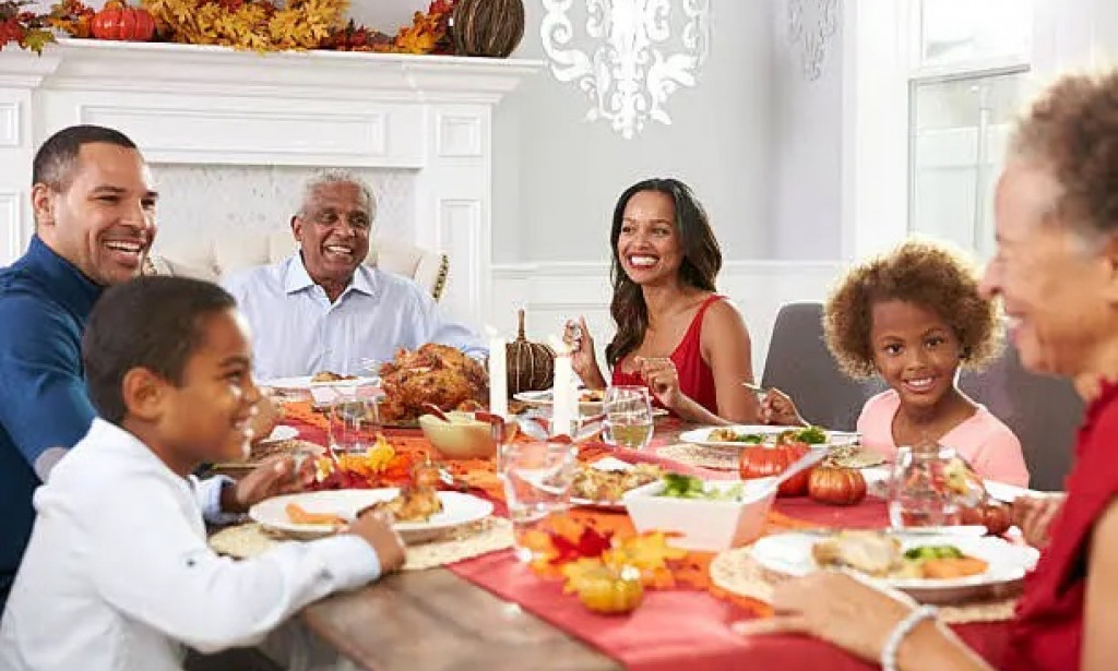 Meeting His Family For The First Time? 3 Things You Should Know