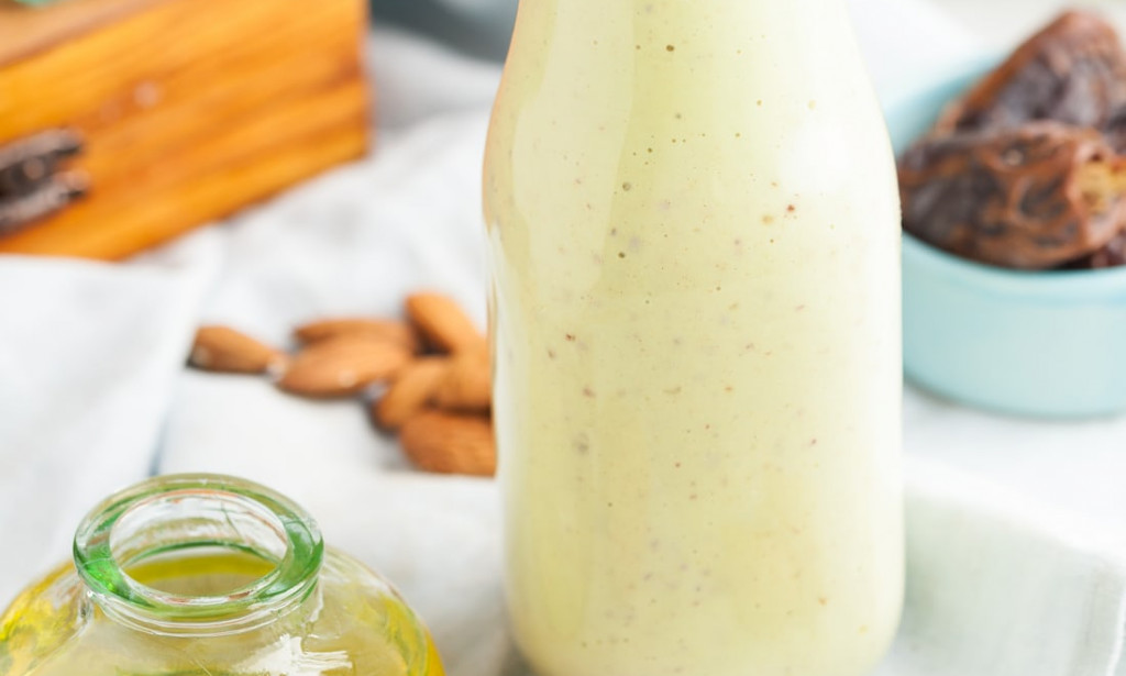 Jump start banana smoothie