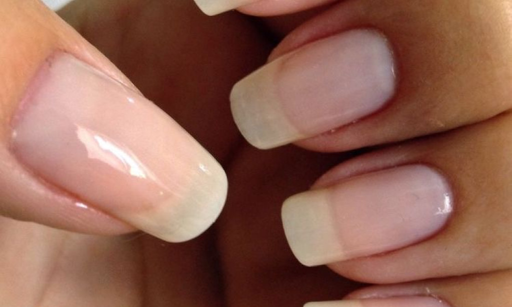 Grow long and strong nails using this homemade remedy