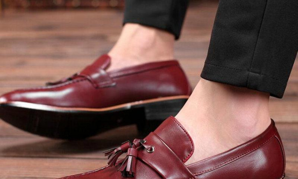 Men Leather Business Dress Shoes Fashion Tassel Soft Leisure