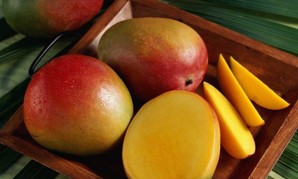 5 Health Benefits Of Mangoes.