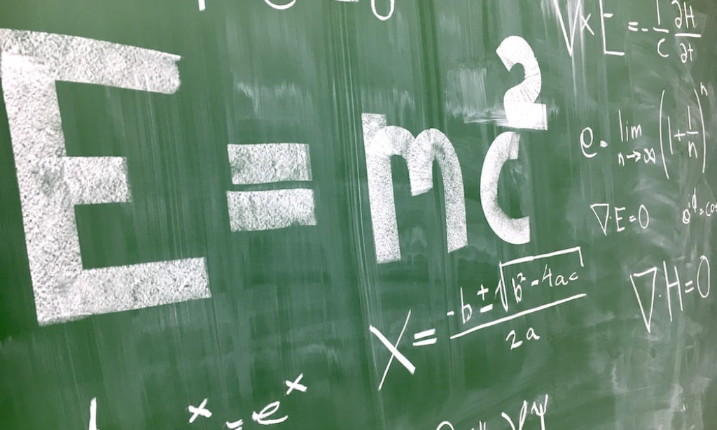 10 Maths Questions with Answers for Class 9