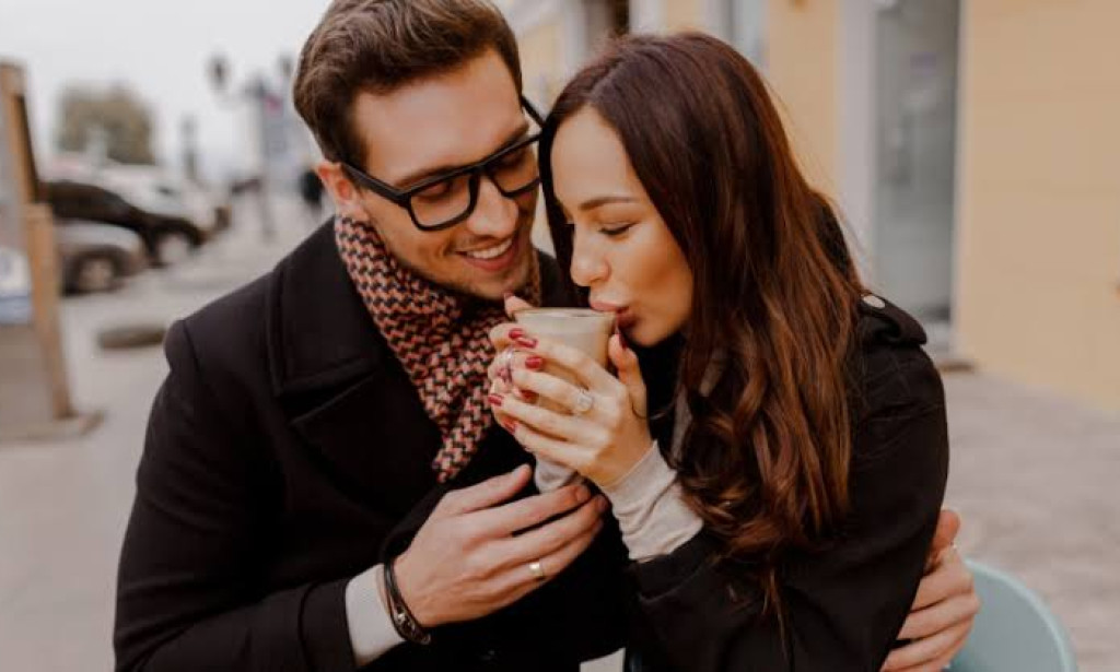 5 Must-Do Strategies to Capture the Attention of the Woman You Admire