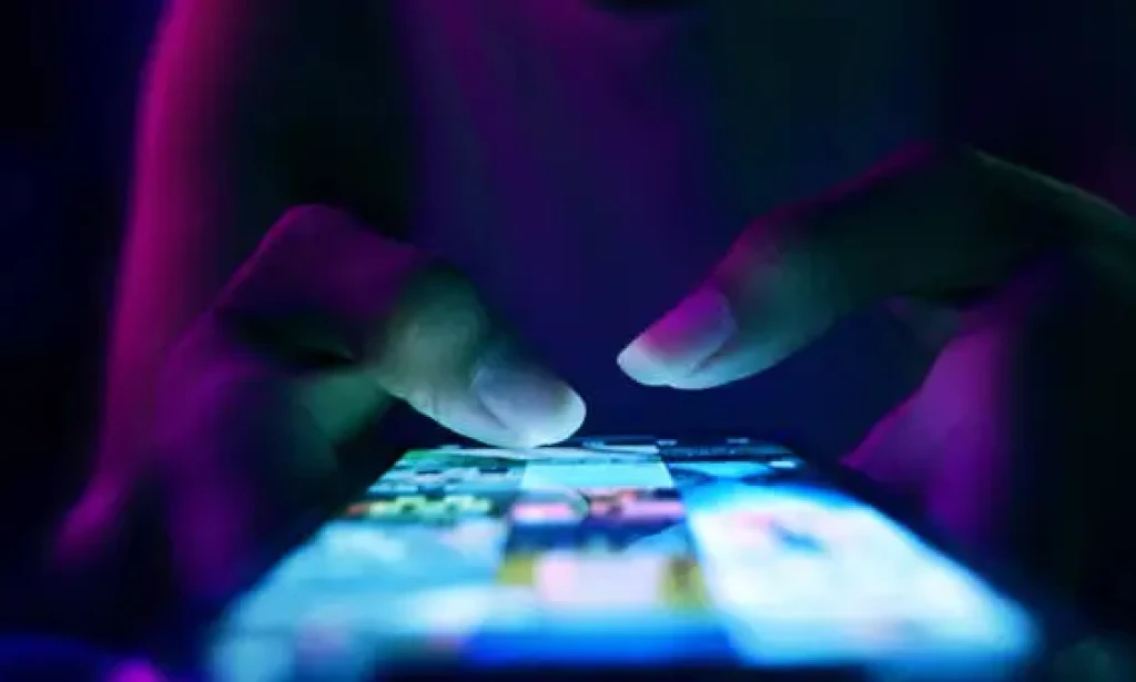 📱💸 How I Earn Daily Online with Just Data!