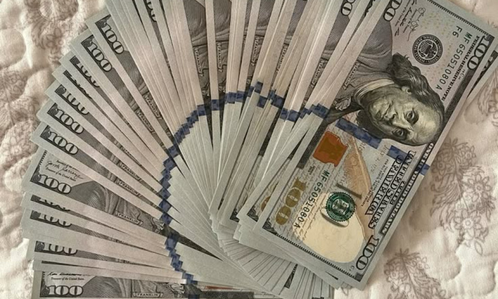 Earn money mobile phone
