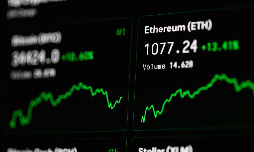 Smart Money Wallet Tracking: How Pro Crypto Traders Follow On-Chain Whales