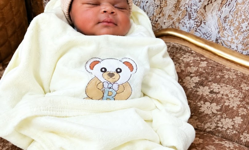 Toh, gaA wajen Title kacal):   Na Rasa Komai Bayan Haihuwar 'Yata Amma Ban Rasa Imani Ba